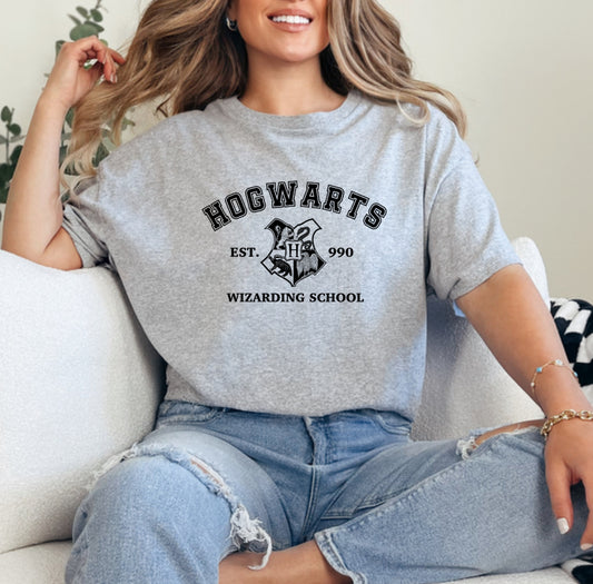Hogwarts Shirt (Sports Grey)